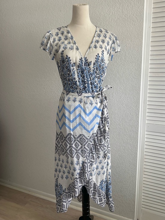 Bell By Alicia Bell Dresses & Skirts - Bell by Alicia Bell Blue White Cotton Silk Boho Floral Print Front Wrap Dress